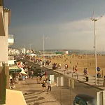 Flipflops Ocean View 纳扎雷