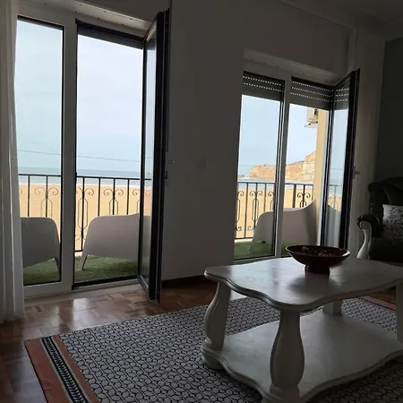Flipflops Ocean View Apartman Nazaré