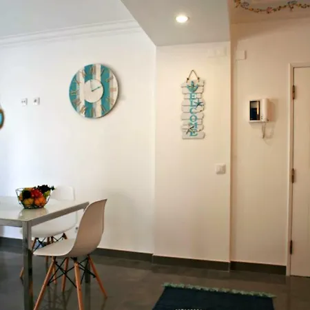 Apartment Flipflops 1